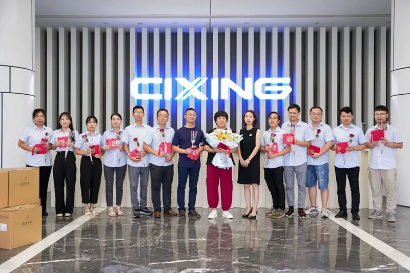 Ningbo Cixing Co., Ltd. lansează evenimentul de condoleanțe de Ziua Profesorului